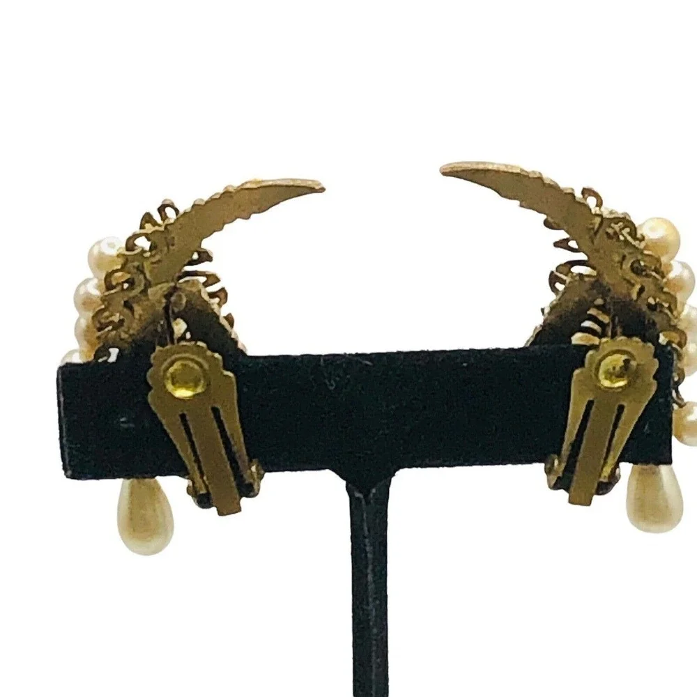 Vintage Crescent Shape Gold Tone Pearl Rhinestone Clip on Hug Ear Earrings